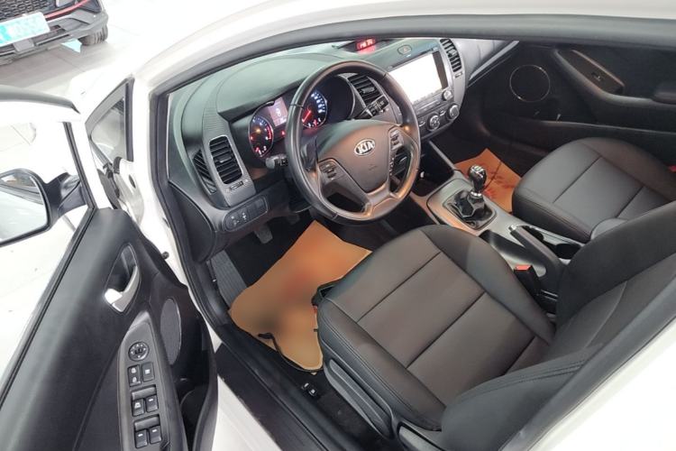 Used Kia K3 2015 1.6L Manual GLS Driver Seat