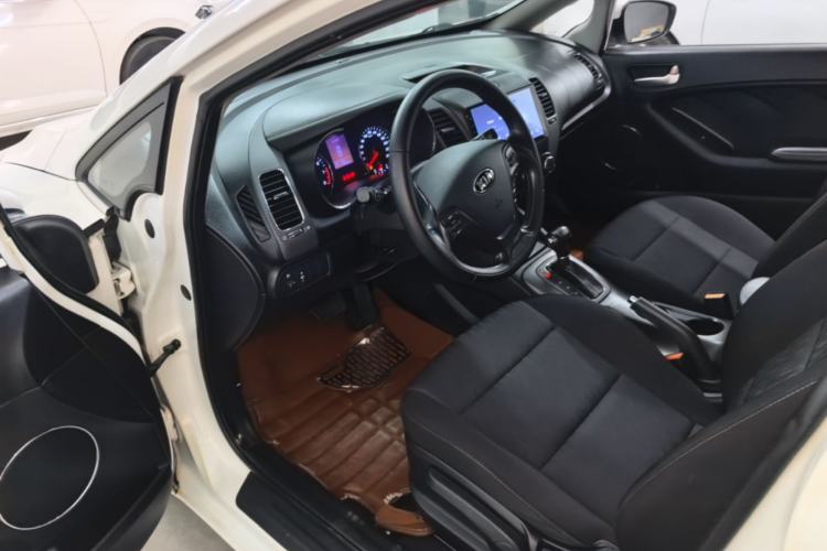 Used Kia K3 2015 1.6L Automatic GLS Driver Seat