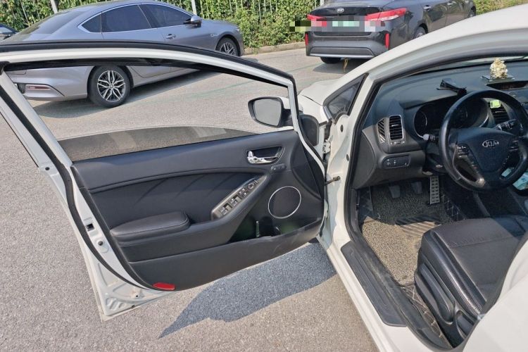 Used Kia K3 2015 1.6L Manual GL Driver Seat