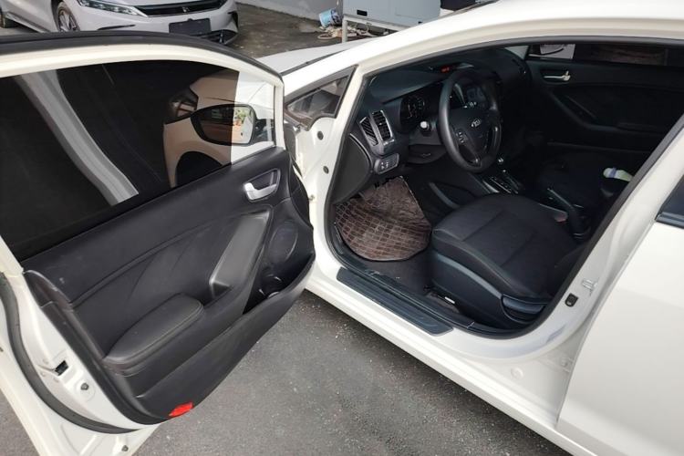 Used Kia K3 2015 1.6L Automatic GL Driver Seat