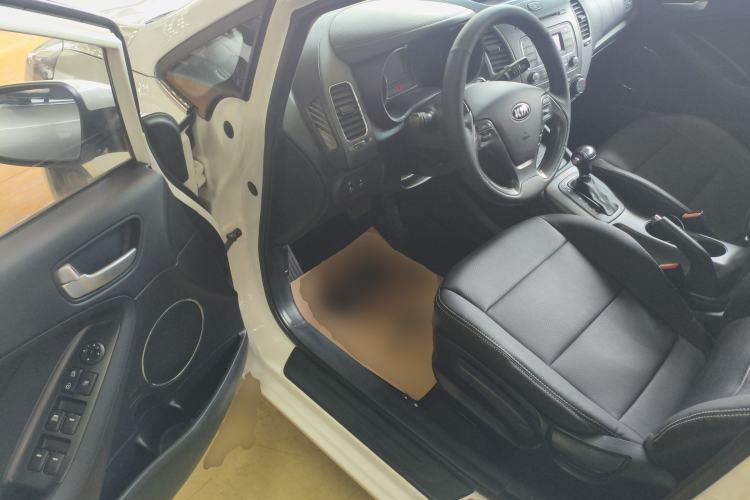 Used Kia K3 2015 1.6L Automatic GLS Driver Seat