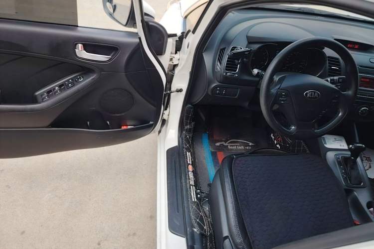 Used Kia K3 2015 1.6L Automatic GL Driver Seat