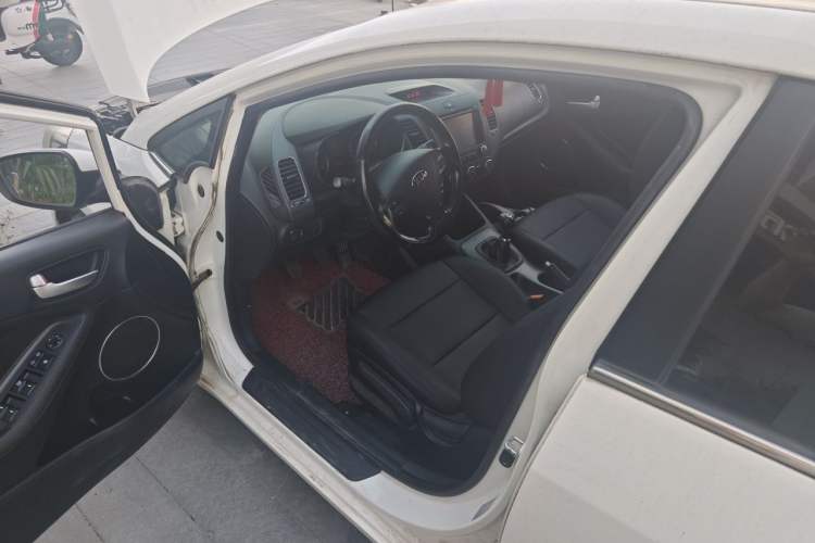 Used Kia K3 2015 1.6L Manual GLS Driver Seat