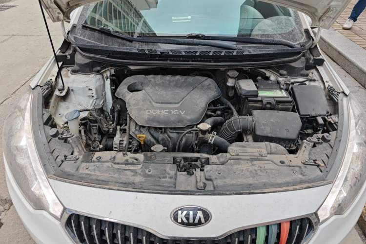 Used Kia K3 2015 1.6L Automatic GLS Engine Bay