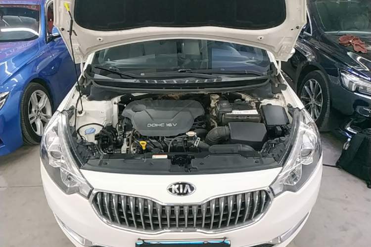 Used Kia K3 2015 1.6L Automatic GLS Engine Bay