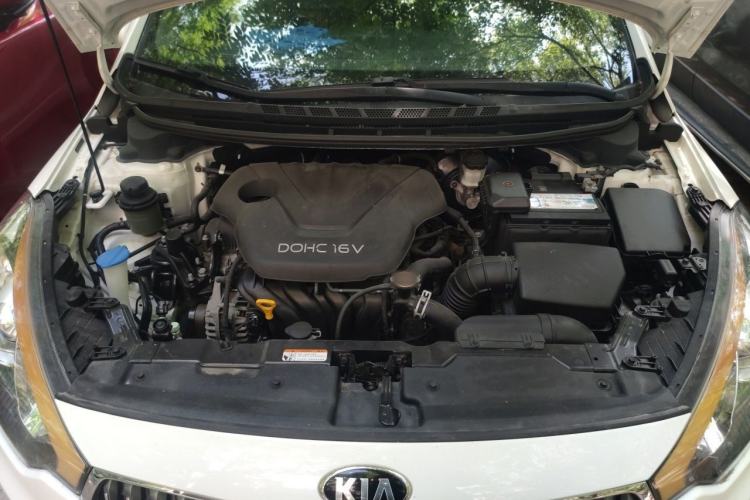 Used Kia K3 2015 1.6L Manual GL Engine Bay