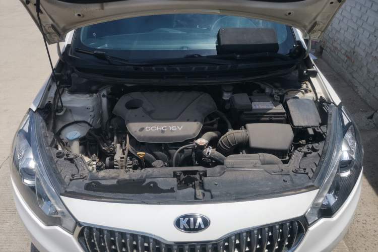 Used Kia K3 2015 1.6L Automatic GLS Engine Bay
