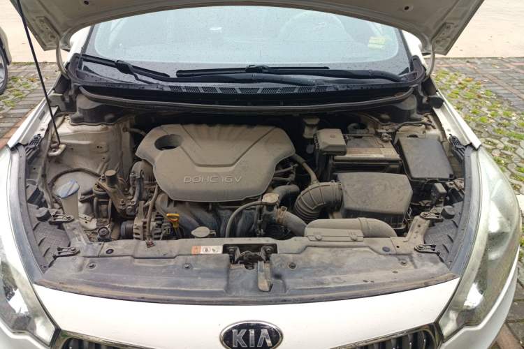 Used Kia K3 2015 1.6L Automatic GLS Engine Bay