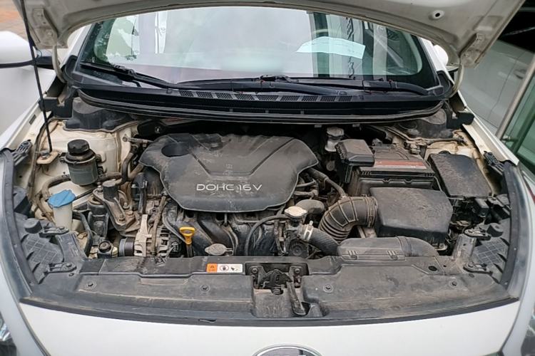 Used Kia K3 2015 1.6L Manual GL Engine Bay