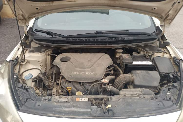 Used Kia K3 2015 1.6L Automatic GLS Engine Bay