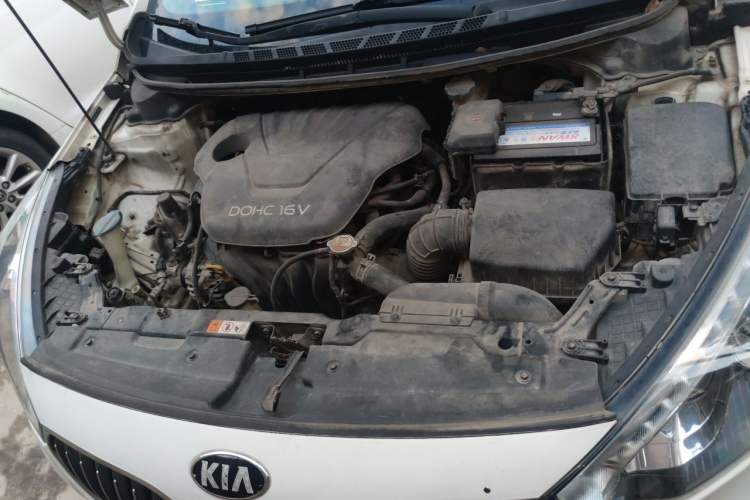 Used Kia K3 2015 1.6L Automatic GLS Engine Bay