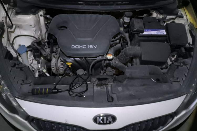 Used Kia K3 2015 1.6L Manual GLS Engine Bay