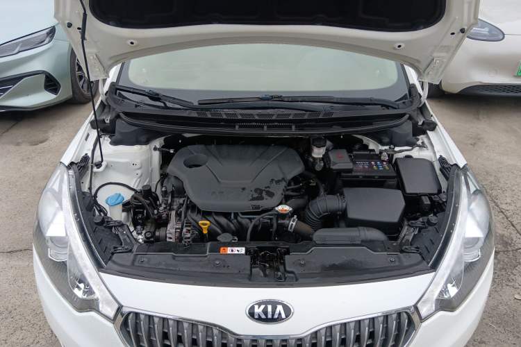 Used Kia K3 2015 1.6L Automatic GLS Engine Bay