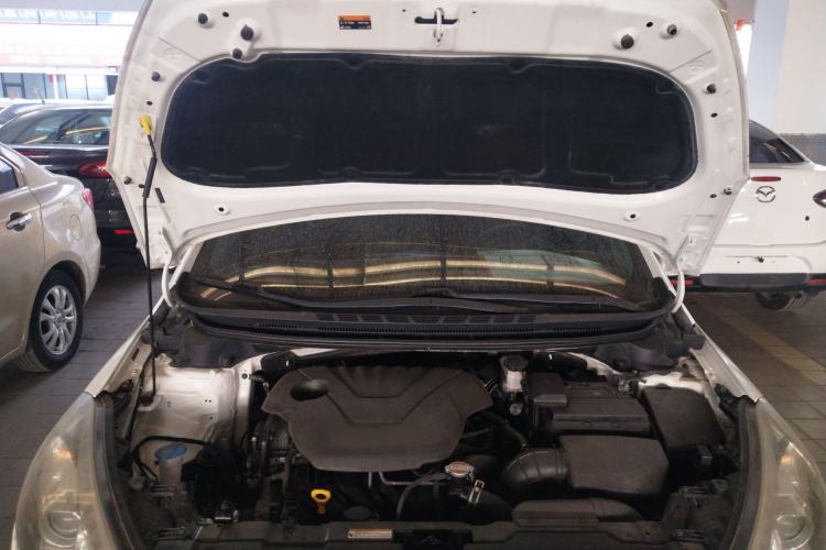 Used Kia K3 2015 1.6L Manual GLS Engine Bay