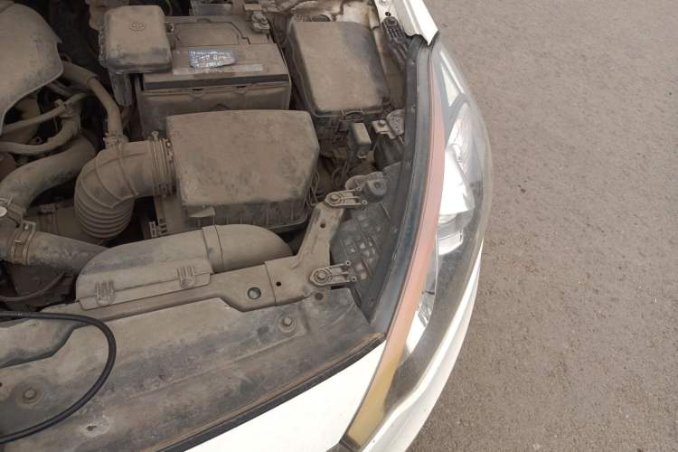 Used Kia K3 2015 1.6L Automatic GL Engine Bay Left