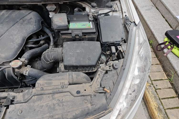 Used Kia K3 2015 1.6L Automatic GLS Engine Bay Left