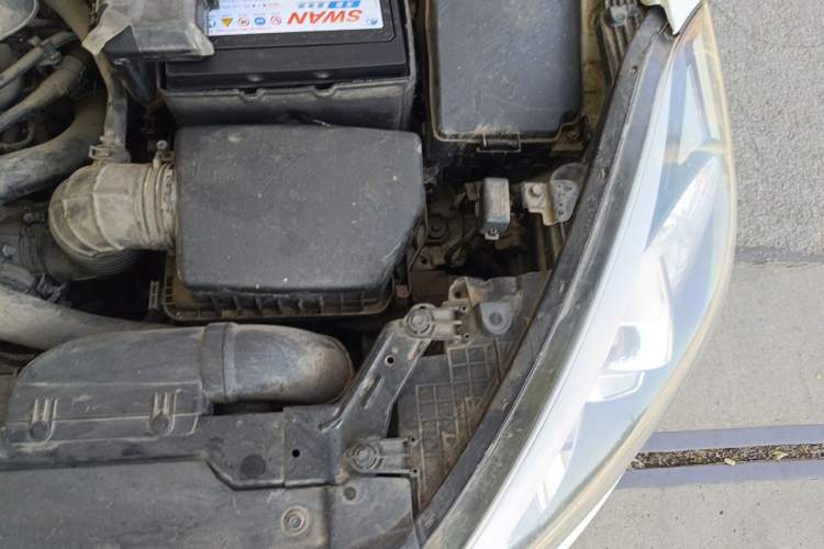 Used Kia K3 2015 1.6L Automatic GL Engine Bay Left
