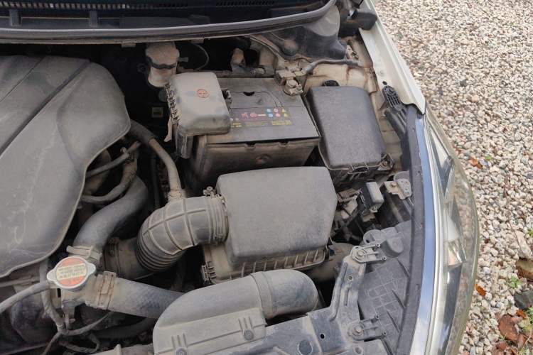 Used Kia K3 2015 1.6L Automatic GLS Engine Bay Left
