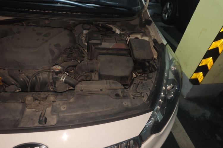 Used Kia K3 2015 1.6L Automatic GLS Engine Bay Left