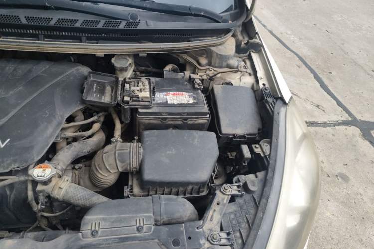 Used Kia K3 2015 1.6L Manual GLS Engine Bay Left