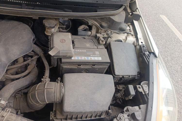 Used Kia K3 2015 1.6L Automatic GL Engine Bay Left