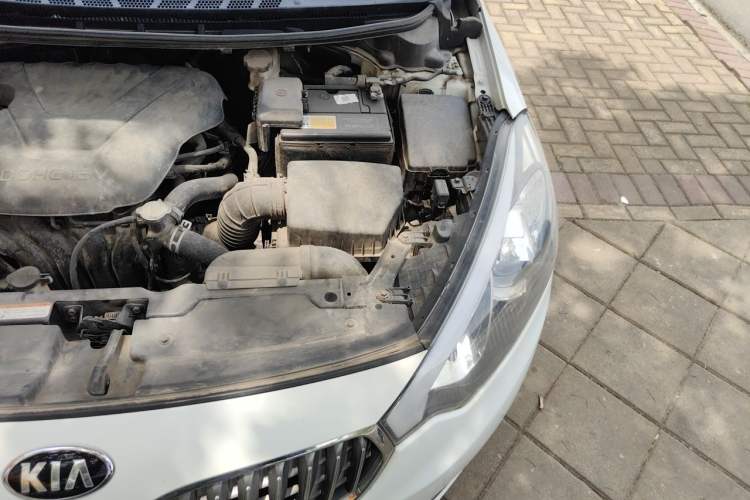 Used Kia K3 2015 1.6L Manual GL Engine Bay Left