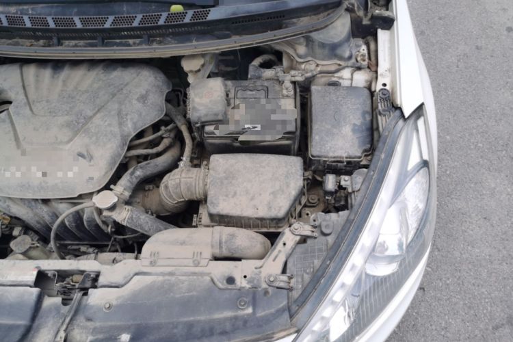 Used Kia K3 2015 1.6L Automatic GLS Engine Bay Left