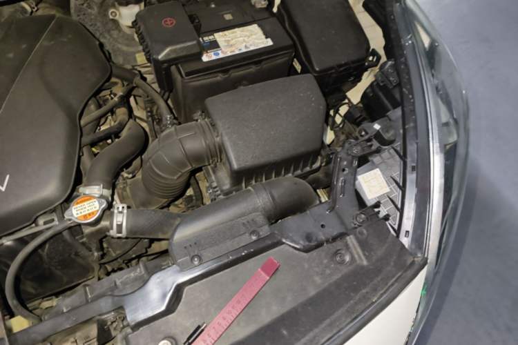Used Kia K3 2015 1.6L Automatic GLS Engine Bay Left