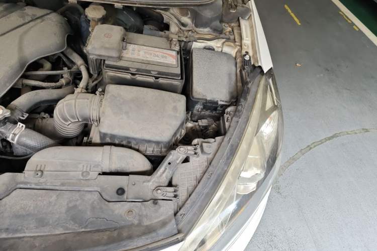 Used Kia K3 2015 1.6L Automatic GLS Engine Bay Left