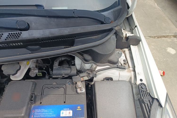 Used Kia K3 2015 1.6L Automatic GLS Engine Bay Left