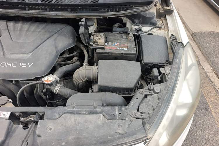 Used Kia K3 2015 1.6L Manual GLS Engine Bay Left