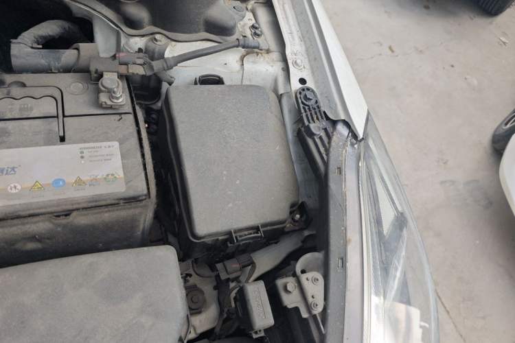 Used Kia K3 2015 1.6L Automatic DLX Engine Bay Left