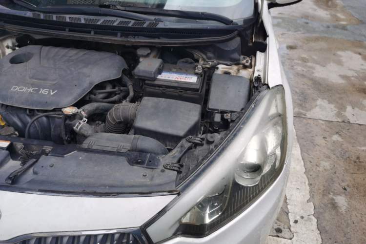 Used Kia K3 2015 1.6L Automatic GL Engine Bay Left