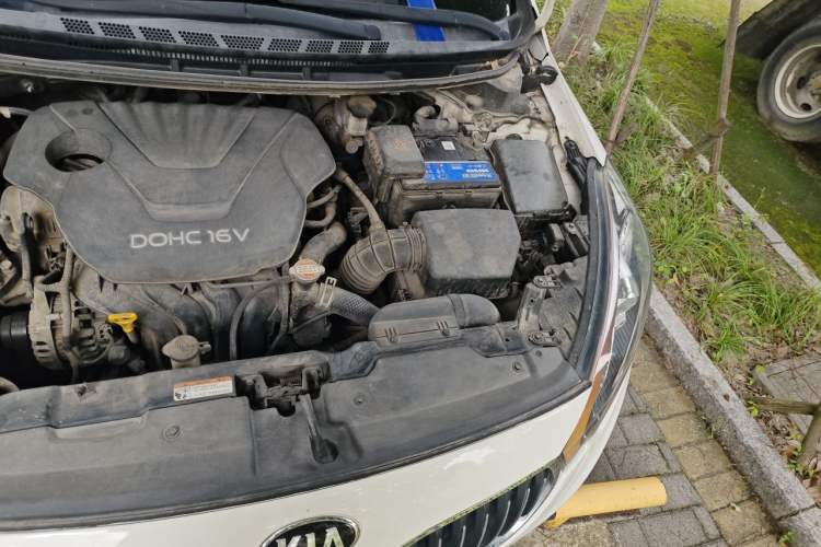 Used Kia K3 2015 1.6L Automatic GL Engine Bay Left