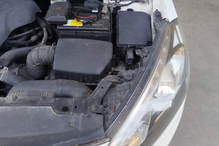 Used Kia K3 2015 1.6L Manual GLS Engine Bay Left