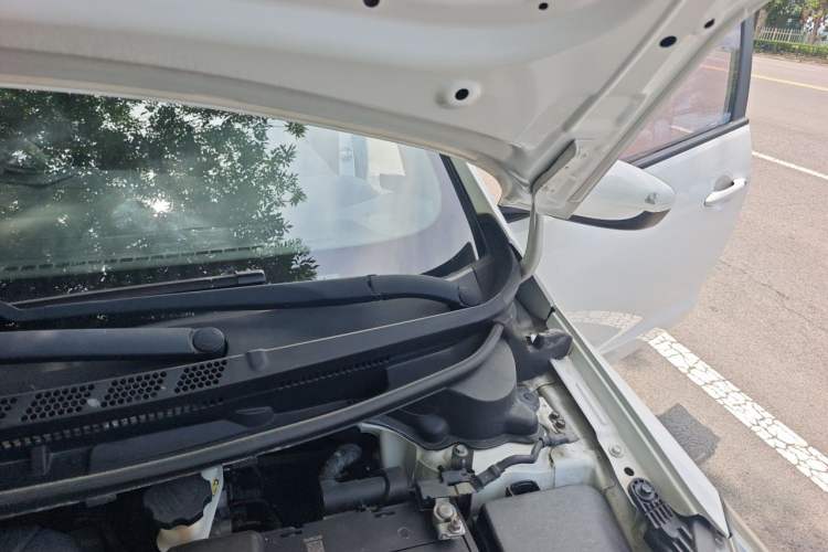 Used Kia K3 2015 1.6L Manual GL Engine Bay Left