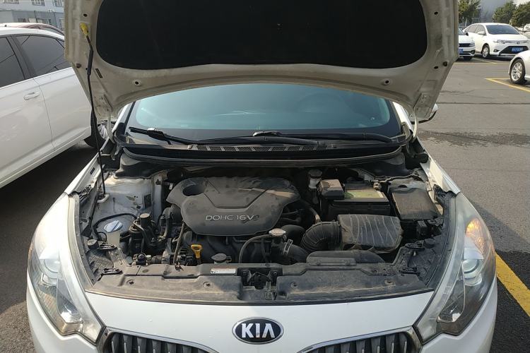 Used Kia K3 2015 1.6L Manual GLS Engine Bay
