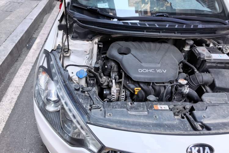 Used Kia K3 2015 1.6L Automatic GLS Engine Bay Right