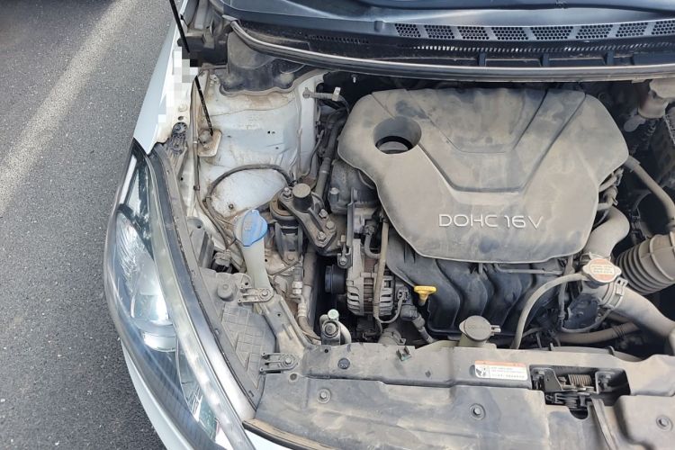 Used Kia K3 2015 1.6L Automatic GLS Engine Bay Right