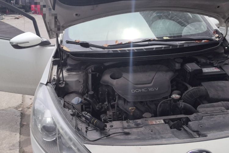 Used Kia K3 2015 1.6L Manual GLS Engine Bay Right