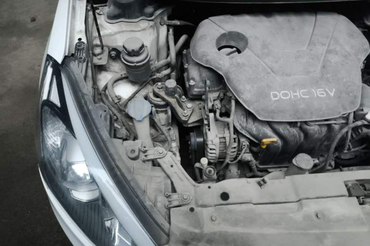 Used Kia K3 2015 1.6L Manual GL Engine Bay Right