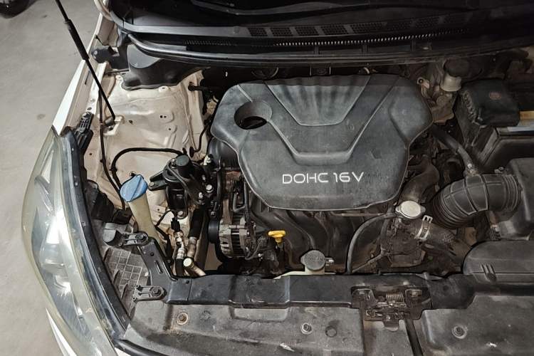 Used Kia K3 2015 1.6L Automatic DLX Engine Bay Right
