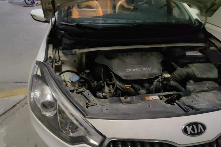 Used Kia K3 2015 1.6L Manual GLS Engine Bay Right