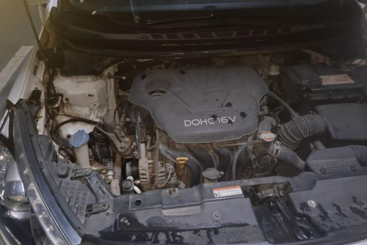 Used Kia K3 2015 1.6L Manual GLS Engine Bay Right