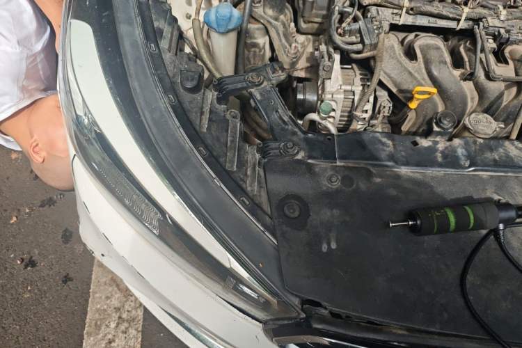 Used Kia K3 2015 1.6L Automatic GL Engine Bay Right