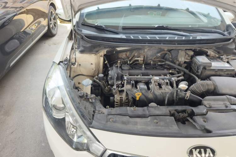 Used Kia K3 2015 1.6L Automatic GLS Engine Bay Right