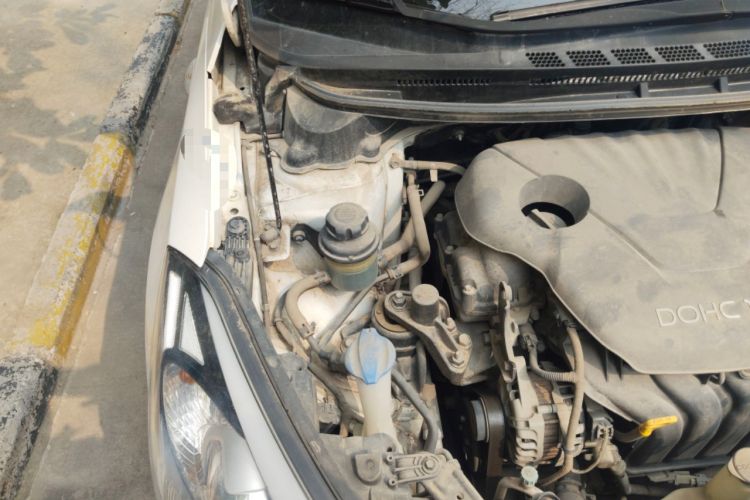 Used Kia K3 2015 1.6L Manual GL Engine Bay Right