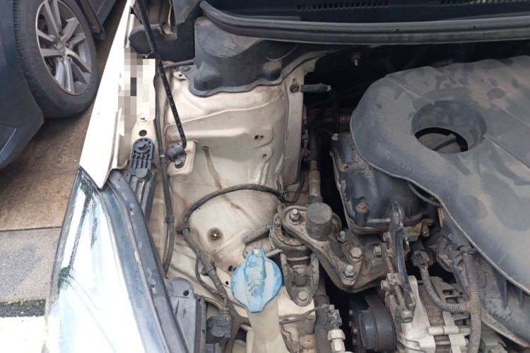 Used Kia K3 2015 1.6L Automatic DLX Engine Bay Right