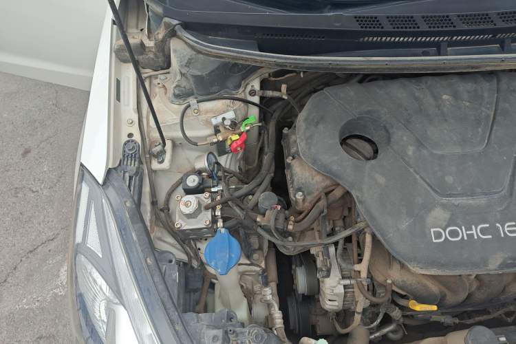 Used Kia K3 2015 1.6L Manual GLS Engine Bay Right