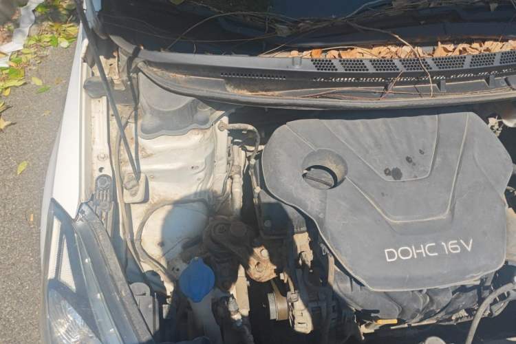 Used Kia K3 2015 1.6L Manual GLS Engine Bay Right